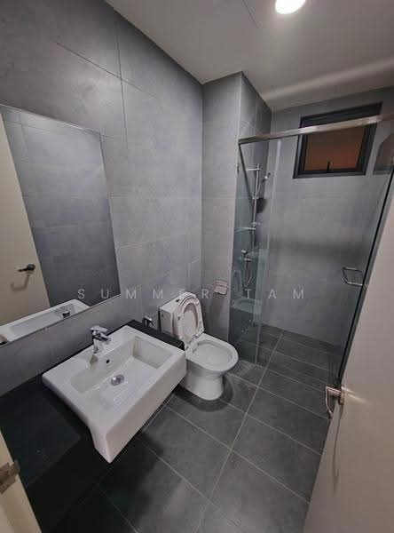 Kediaman Servis untuk Disewa di Sunway Avila Residences - Summer Tam - Bathroom - PropertyGuru.com.my