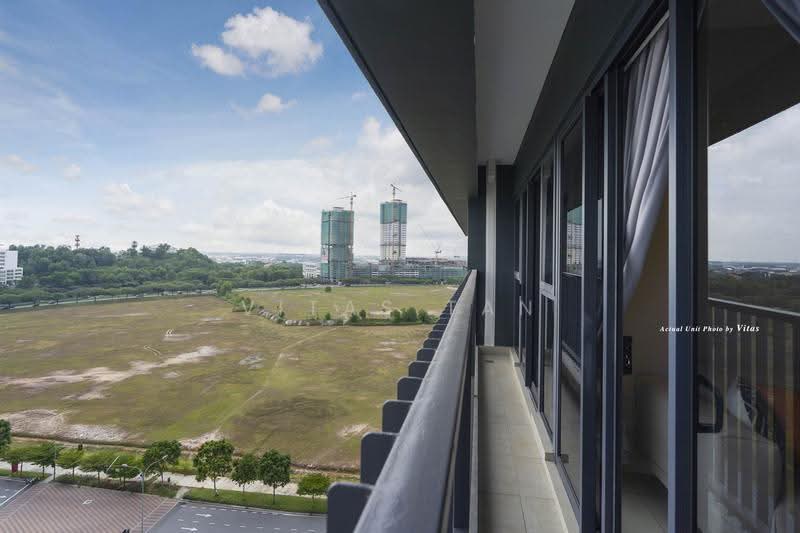 Kediaman Servis untuk Disewa di Setia City Residences - Vitas Tan - Balcony - PropertyGuru.com.my