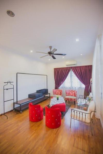 Rumah Teres 1-Tingkat untuk Dijual di Taman Ponderosa (Johor Bahru) - Vivy Ng - Living Room - PropertyGuru.com.my