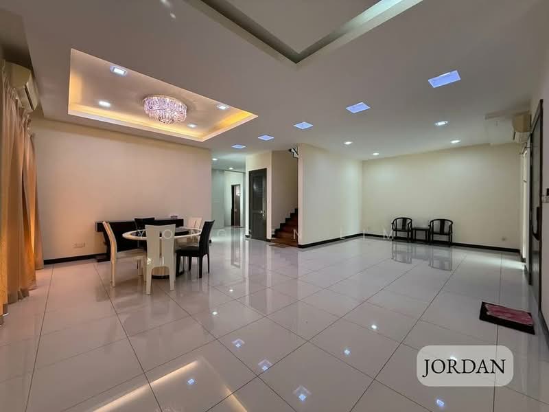 Rumah Berkembar untuk Dijual di Setia Eco Park (Setia Alam) - Yongsen Lim - Living Room - PropertyGuru.com.my