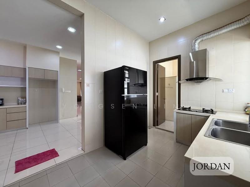 Rumah Berkembar untuk Dijual di Setia Eco Park (Setia Alam) - Yongsen Lim - Kitchen - PropertyGuru.com.my