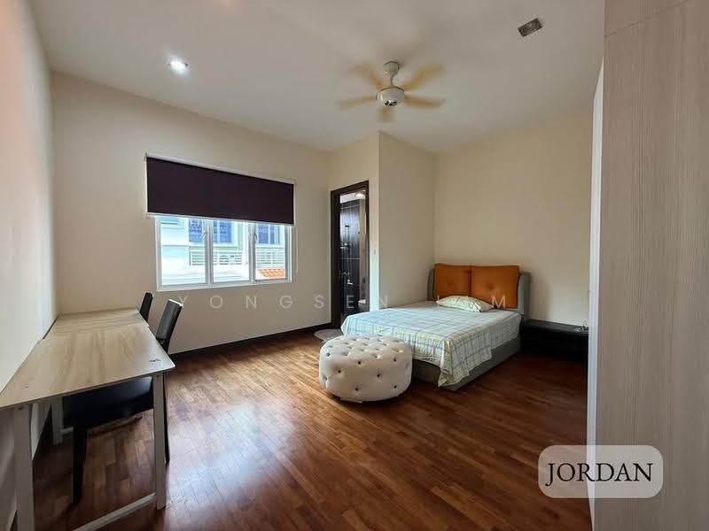 Rumah Berkembar untuk Dijual di Setia Eco Park (Setia Alam) - Yongsen Lim - Bedroom - PropertyGuru.com.my