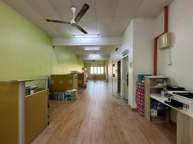 Shop for Sale in Taman Bayu Permai (Rawang) - Visaghan Naidu - Interior - PropertyGuru.com.my