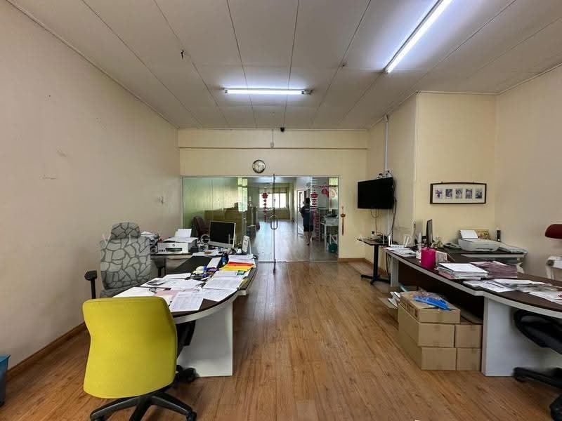 Shop for Sale in Taman Bayu Permai (Rawang) - Visaghan Naidu - Interior - PropertyGuru.com.my