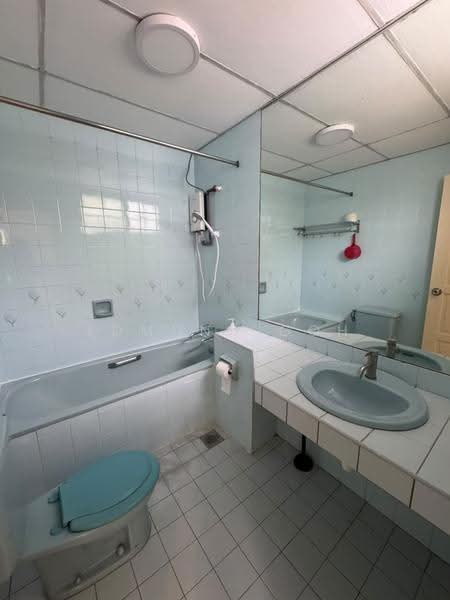 Condominium for Sale at Tiara Damansara - Edmund Goh - Bathroom - PropertyGuru.com.my