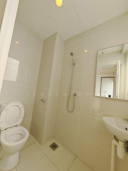 Kondominium untuk Disewa di Kings Bay @ Country Garden Danga Bay - Jensen Goh - Bathroom - PropertyGuru.com.my