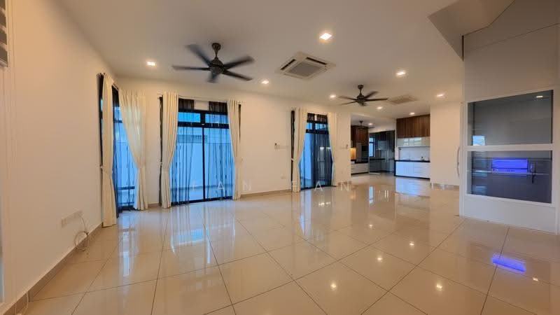 Rumah Kluster untuk Dijual di Skudai (Johor) - Fan Fan - Living Room - PropertyGuru.com.my