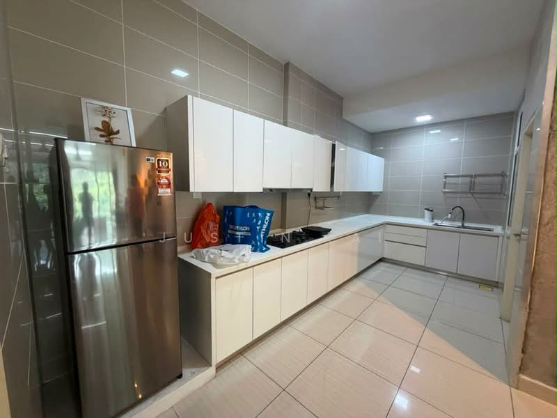 Condominium for Sale at Damansara Foresta - Justin Lai - Kitchen - PropertyGuru.com.my