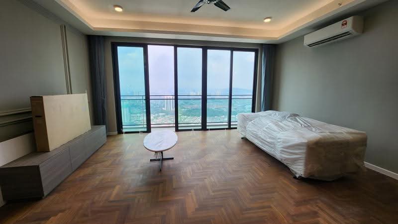 Service Residence for Sale at Bloomsvale Menara Vista Petaling - Yen Alice - Living Room - PropertyGuru.com.my