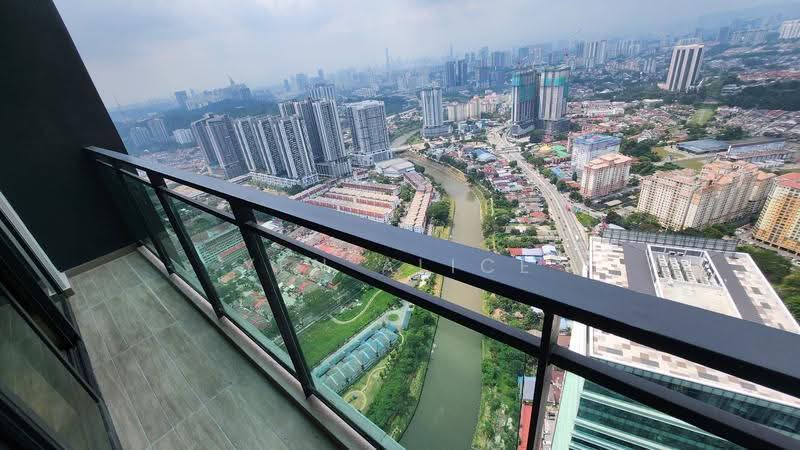 Service Residence for Sale at Bloomsvale Menara Vista Petaling - Yen Alice - Balcony - PropertyGuru.com.my