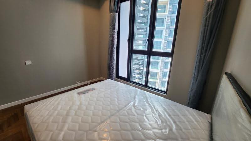 Service Residence for Sale at Bloomsvale Menara Vista Petaling - Yen Alice - Bedroom 3 - PropertyGuru.com.my