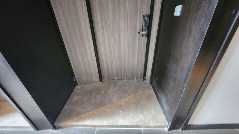 Service Residence for Sale at Bloomsvale Menara Vista Petaling - Yen Alice - Entrance - PropertyGuru.com.my