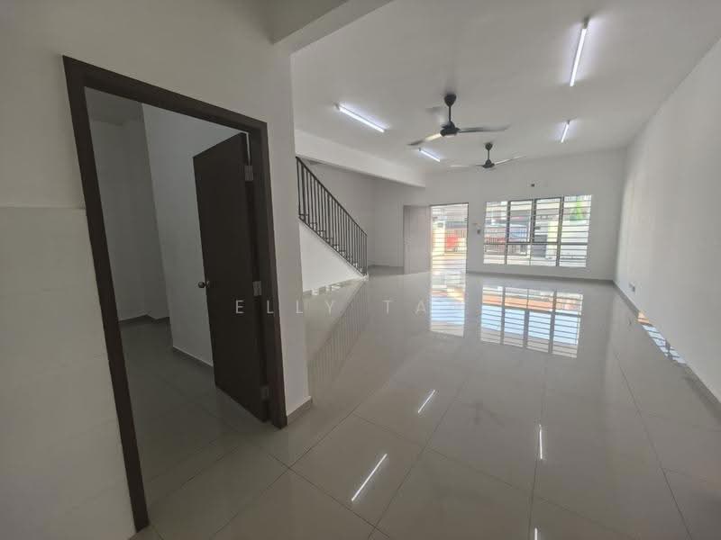 Rumah Teres 2-Tingkat untuk Disewa di Setia Utama (Setia Alam) - Elly Tan - PropertyGuru.com.my