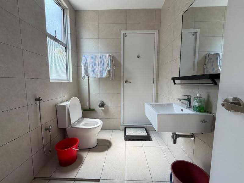 2-storey Terraced House for Sale in Tamansari (Rawang) - Tiffany Yang - Bilik Mandi - PropertyGuru.com.my