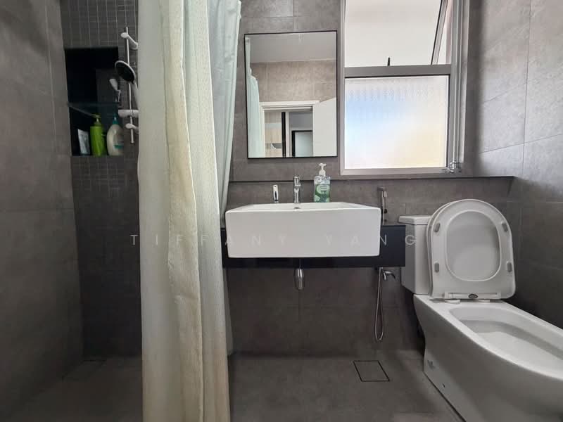 2-storey Terraced House for Sale in Tamansari (Rawang) - Tiffany Yang - Bathroom - PropertyGuru.com.my