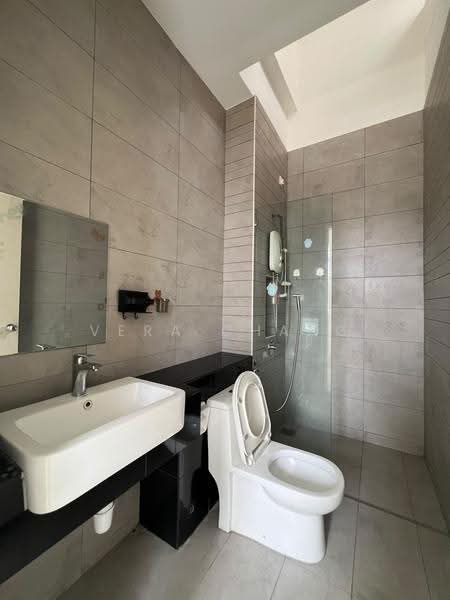 Rumah Teres untuk Dijual di Johor Bahru (Johor) - Vera Chang - Bathroom - PropertyGuru.com.my