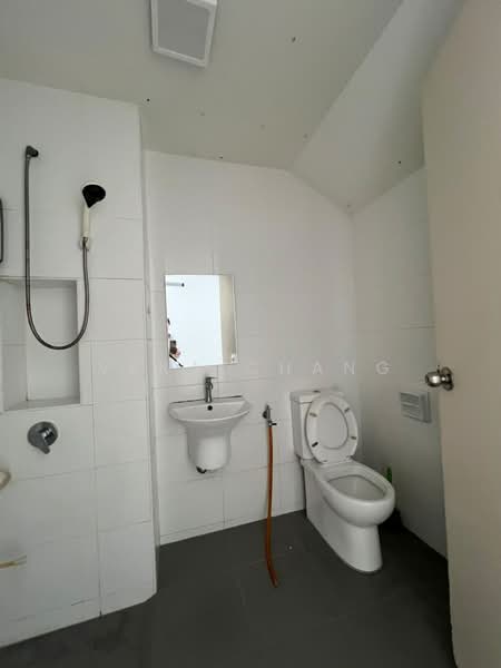 Rumah Teres untuk Dijual di Johor Bahru (Johor) - Vera Chang - Bathroom - PropertyGuru.com.my
