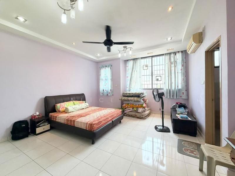 Rumah Teres 2-Tingkat untuk Dijual di Bukit Indah (Iskandar Puteri (Nusajaya)) - Alice Goh - Bedroom - PropertyGuru.com.my