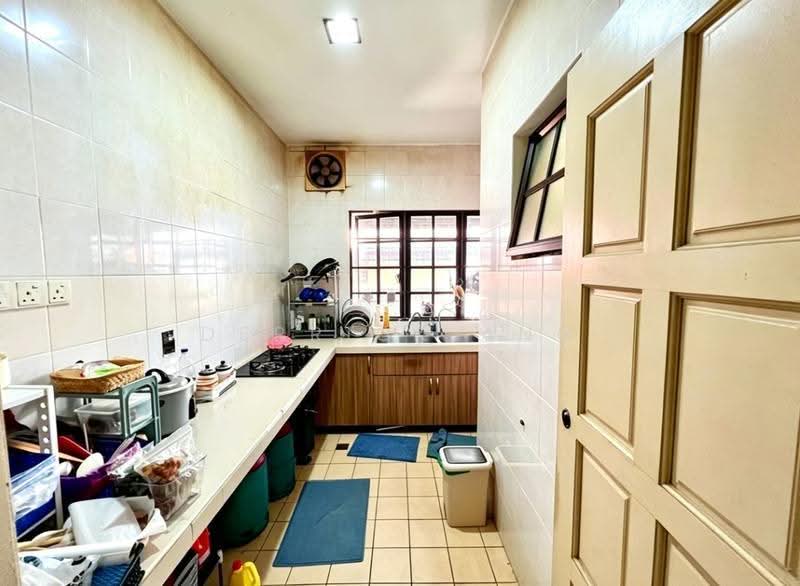 2-storey Terraced House for Sale in Bukit Jelutong (Shah Alam) - Derrick Ang - Kitchen - PropertyGuru.com.my