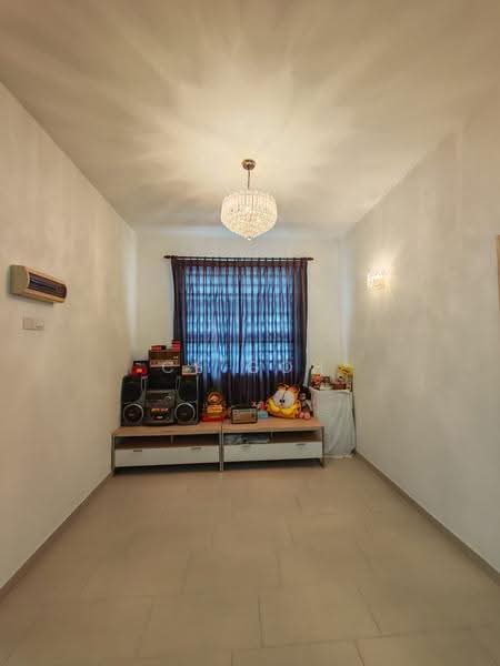 2.5-storey Terraced House for Sale in Taman Desa Seraya (Alor Setar) - CE Goh - First Floor Living Room - PropertyGuru.com.my
