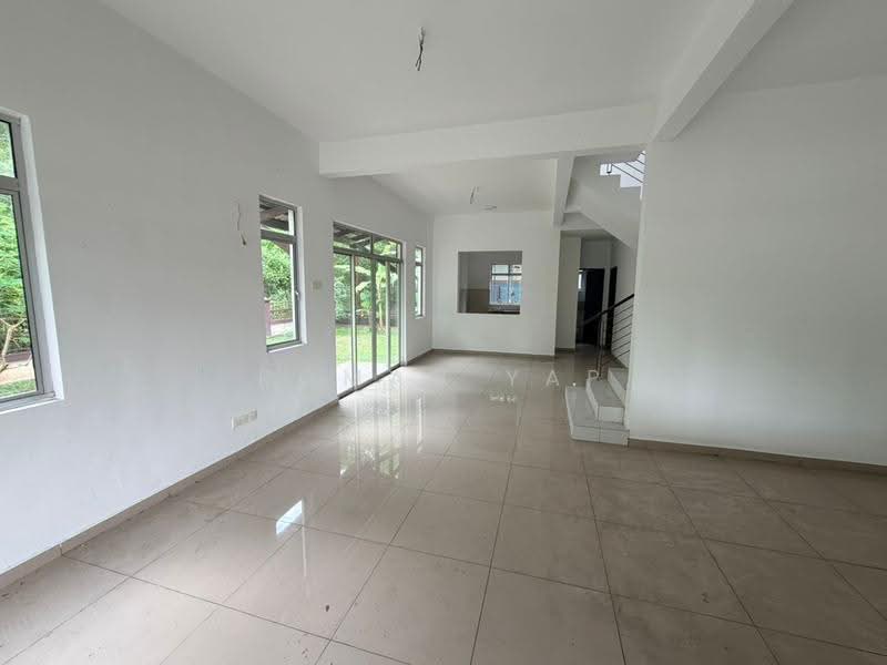 Rumah Teres 2-Tingkat untuk Dijual di Kota Emerald (Rawang) - Roman Yap - Living Room - PropertyGuru.com.my