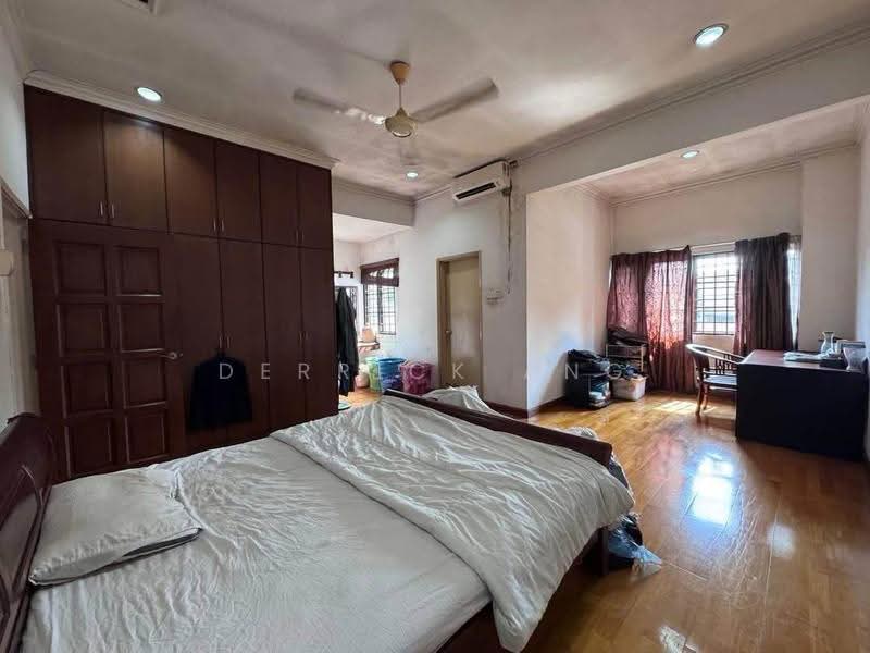 2-storey Terraced House for Sale in Bukit Jelutong (Shah Alam) - Derrick Ang - Bedroom - PropertyGuru.com.my