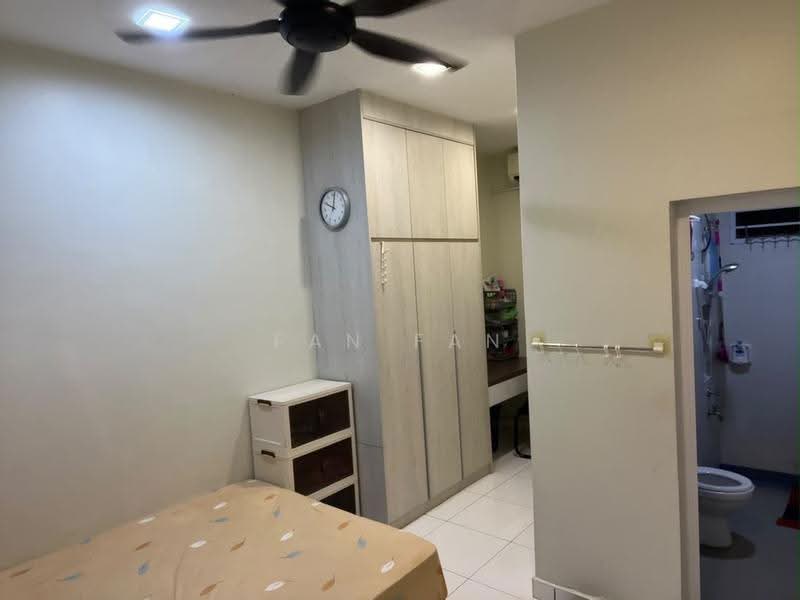 Rumah Teres 2-Tingkat untuk Dijual di Taman Dato Onn (Johor Bahru) - Fan Fan - Bedroom - PropertyGuru.com.my
