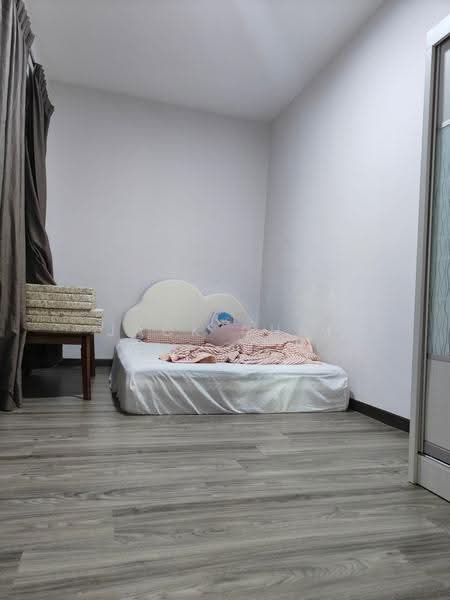 Apartment for Sale at Austin Suites (Permata Austin) - Jack Chai - Bedroom - PropertyGuru.com.my