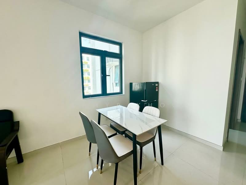 Kediaman Servis untuk Disewa di Regalia Park @ Forest City - Zephyr Khoo - Dining Room - PropertyGuru.com.my