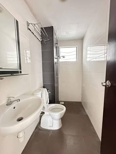 Condominium for Sale at Oasis 2 Residence - Sofea Md Saad - Bathroom - PropertyGuru.com.my
