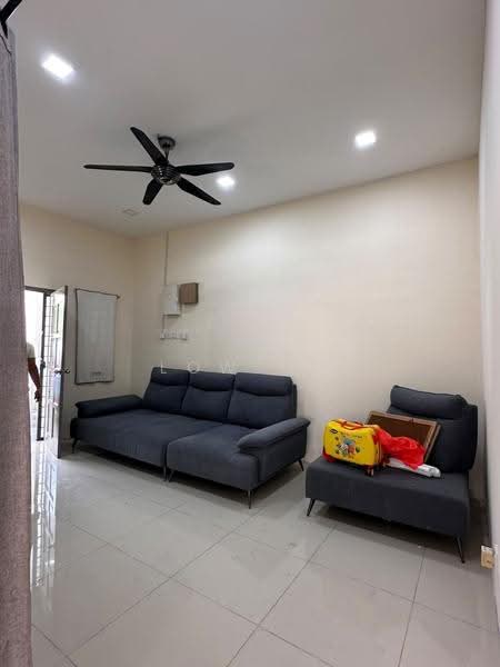 Rumah Teres 1-Tingkat untuk Dijual di Taman Gembira (Jalan Klang Lama (Old Klang Road)) - LOW WK - Living Room - PropertyGuru.com.my