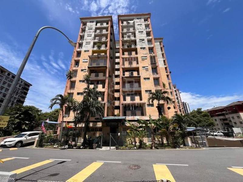 Condominium for Sale at Le Jardine Condominium - Kylie Lee - Exterior - PropertyGuru.com.my
