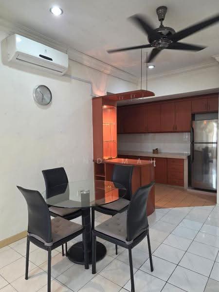 Pangsapuri untuk Disewa di D'shire Villa - Wind Mah - Dining Room - PropertyGuru.com.my