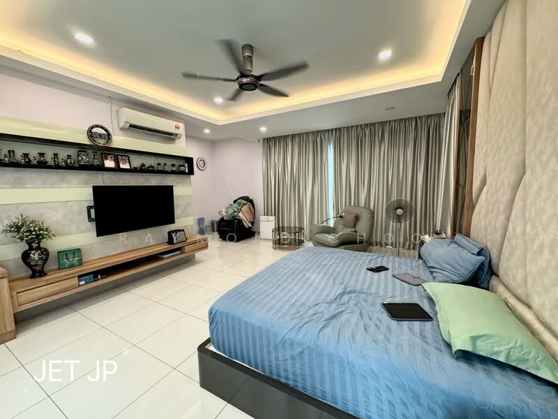 Bungalow House for Sale in Ambang Botanic (Klang) - Raymond Choo - Bedroom - PropertyGuru.com.my
