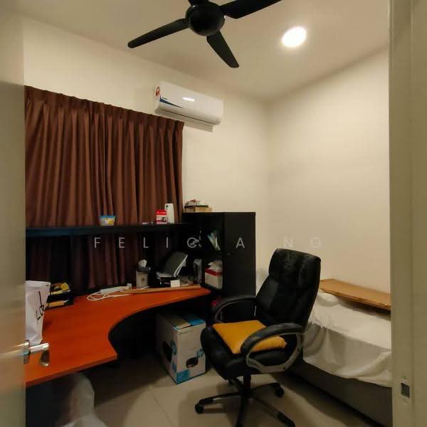 Kondominium untuk Disewa di Skyvilla @ D'Island - Felicia Ng - Study - PropertyGuru.com.my