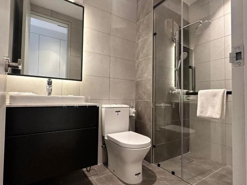 Kediaman Servis untuk Dijual di JRK Convena - Kathryn Lee - Bathroom - PropertyGuru.com.my