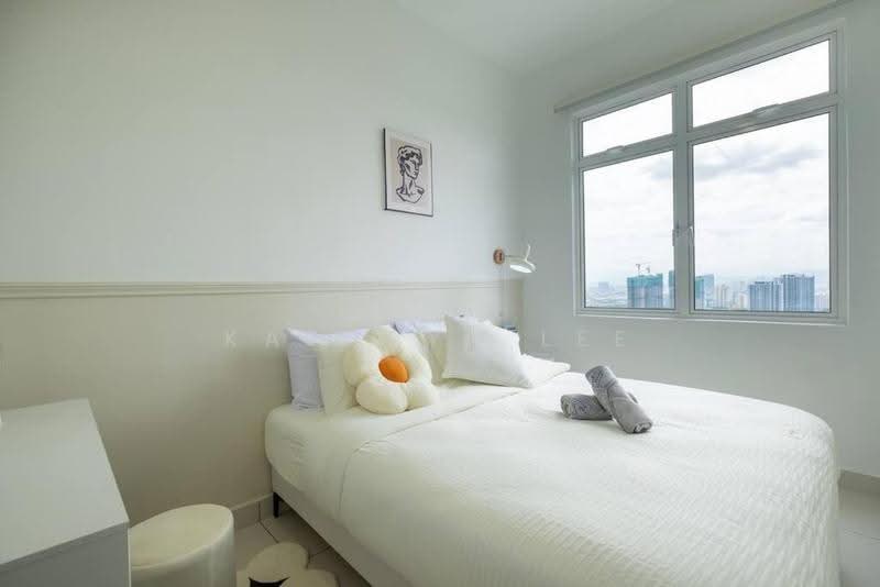 Kediaman Servis untuk Dijual di JRK Convena - Kathryn Lee - Bedroom - PropertyGuru.com.my