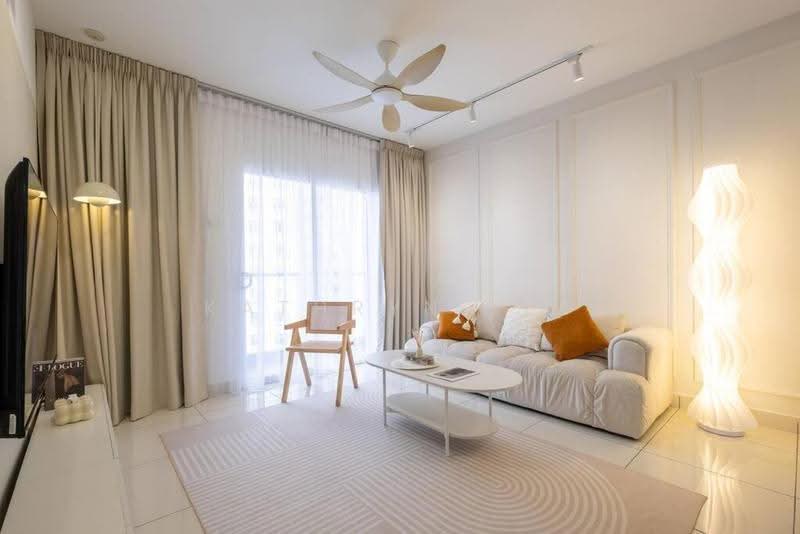 Kediaman Servis untuk Dijual di JRK Convena - Kathryn Lee - Living Room - PropertyGuru.com.my