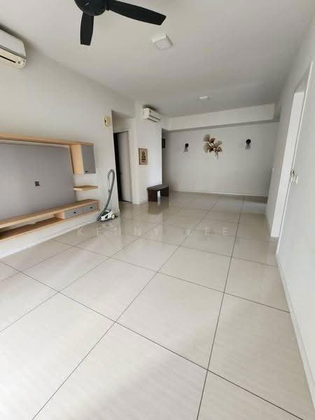 Kondominium untuk Disewa di Seri Riana Residence - Kenny Lee - Living Room - PropertyGuru.com.my