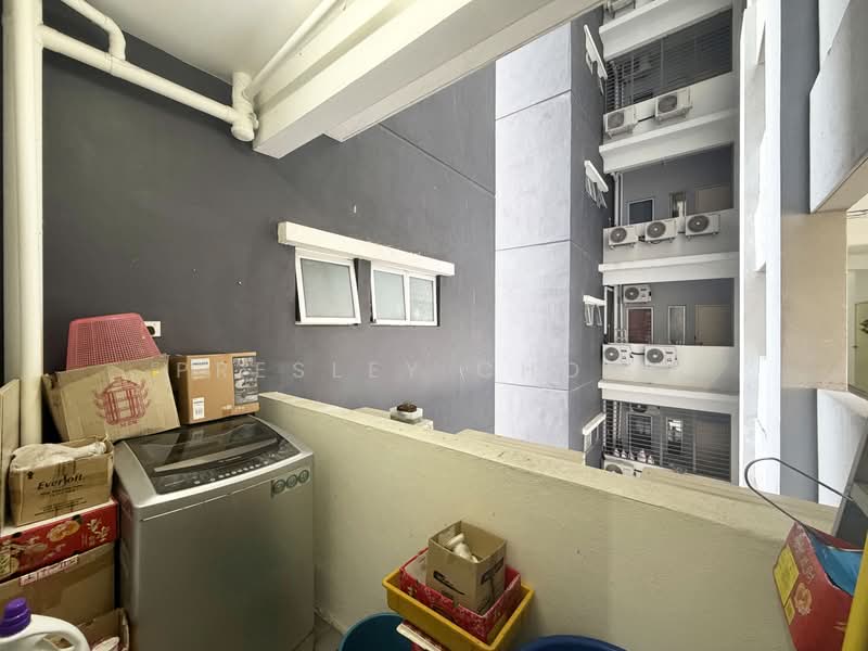 Kondominium untuk Dijual di Kampar Lake Campus - Presley Chong - Laundry Area - PropertyGuru.com.my