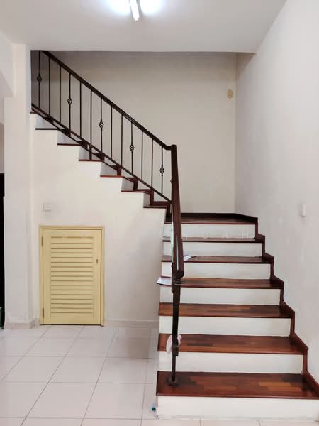 Cluster House for Sale in Tambun (Perak) - John Chuah - Entrance - PropertyGuru.com.my