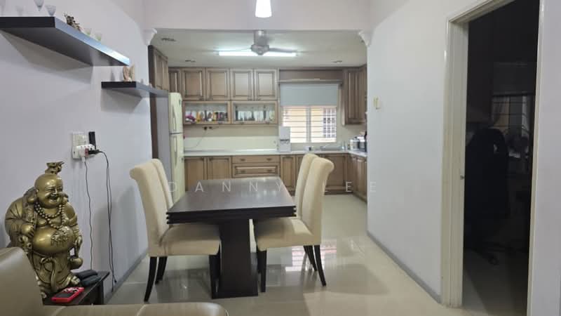 2-storey Terraced House for Sale in Bandar Mahkota Cheras (Cheras) - Danny Lee - Dining Room - PropertyGuru.com.my