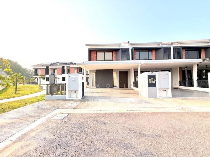 Terraced House for Sale in Elmina (Shah Alam) - NORFADILAH ZAINUDDIN - Exterior - PropertyGuru.com.my