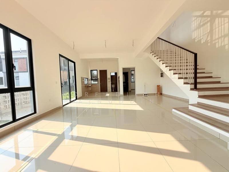 Terraced House for Sale in Elmina (Shah Alam) - NORFADILAH ZAINUDDIN - Living Room - PropertyGuru.com.my