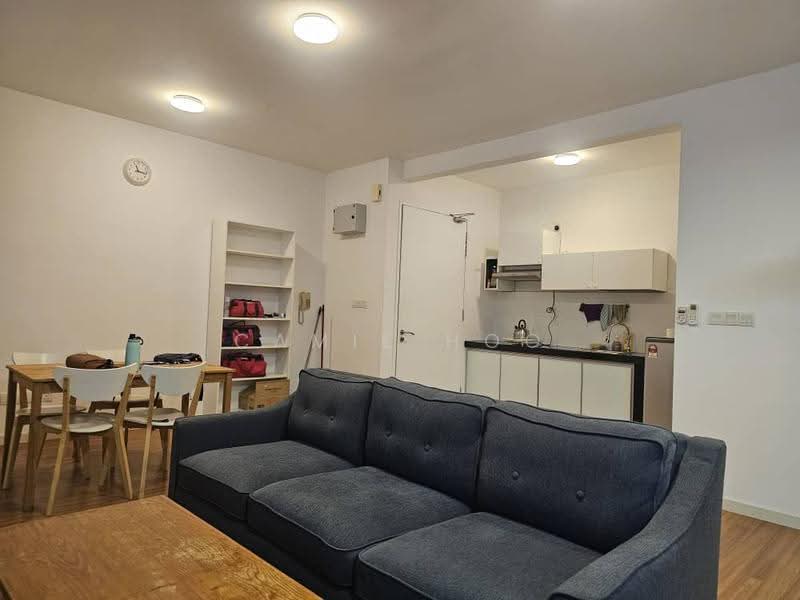 Kediaman Servis untuk Disewa di You Residences @ You City - Camie Hoo - Living Room - PropertyGuru.com.my