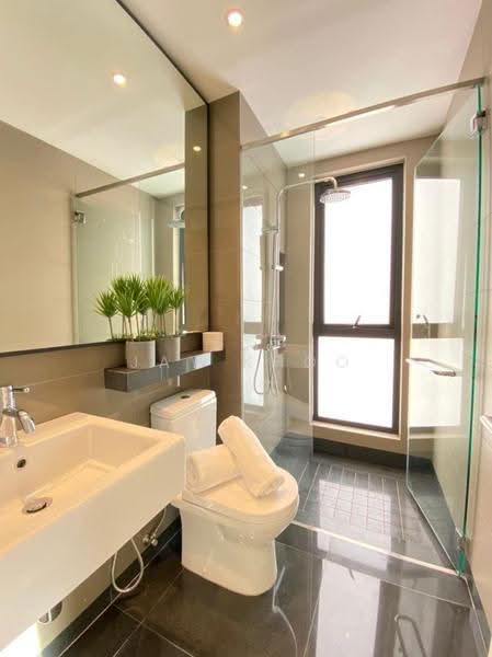 Service Residence for Sale at Vista Residences - Jay Khoo - Bathroom - PropertyGuru.com.my