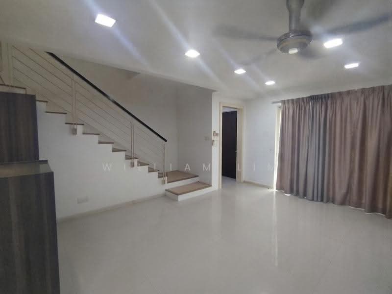 2.5-storey Terraced House for Sale in Sunway Alam Suria (Shah Alam) - William Lim - Living Room - PropertyGuru.com.my