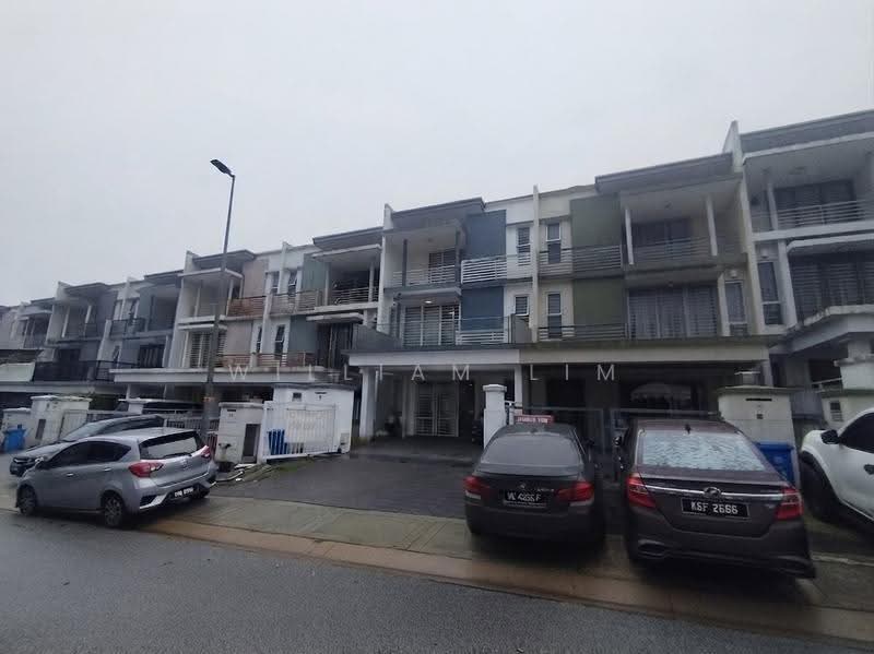 2.5-storey Terraced House for Sale in Sunway Alam Suria (Shah Alam) - William Lim - Exterior - PropertyGuru.com.my