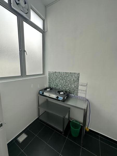 Condominium for Rent at Pangsapuri D'Ruby - Elynn Ng - Kitchen - PropertyGuru.com.my