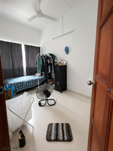 Rumah Teres 1-Tingkat untuk Dijual di Seksyen 4 (Shah Alam) - Elaine Tan - Bedroom - PropertyGuru.com.my